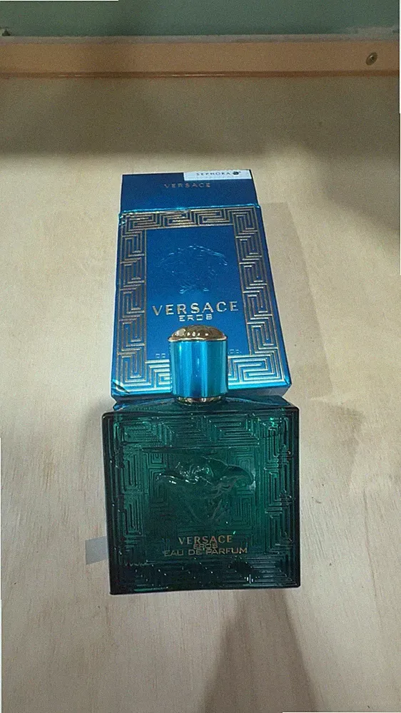 Versace Eros Eau de Parfum Spray Regular Size Fresh Scent Men's Fragrance 3.4